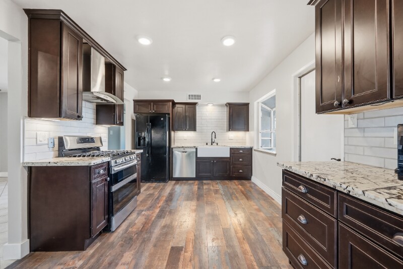 Building Photo - 6339 Salem Way