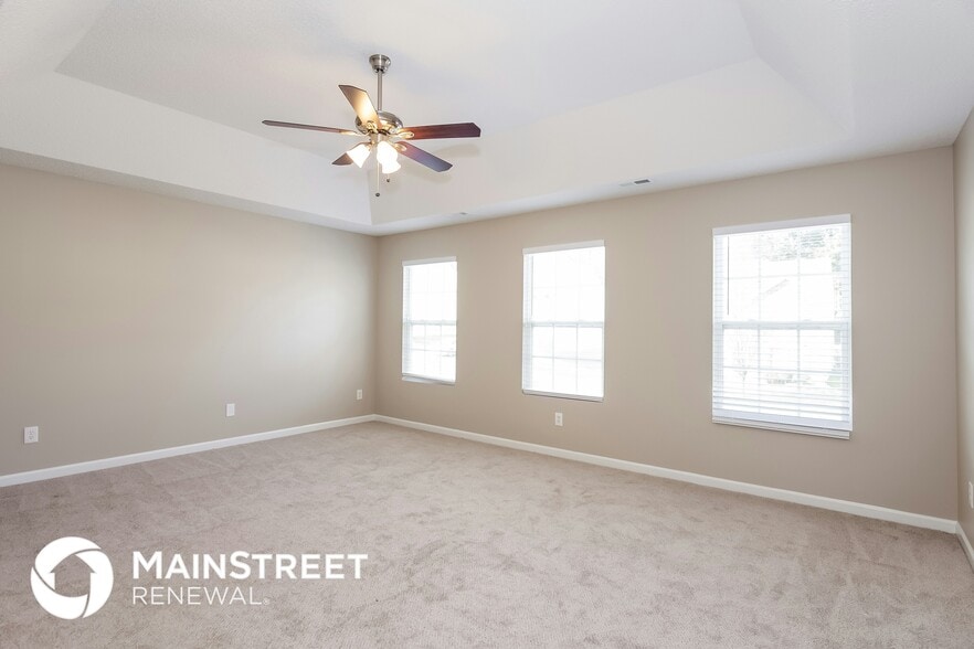 Building Photo - 2728 Highland Park Dr