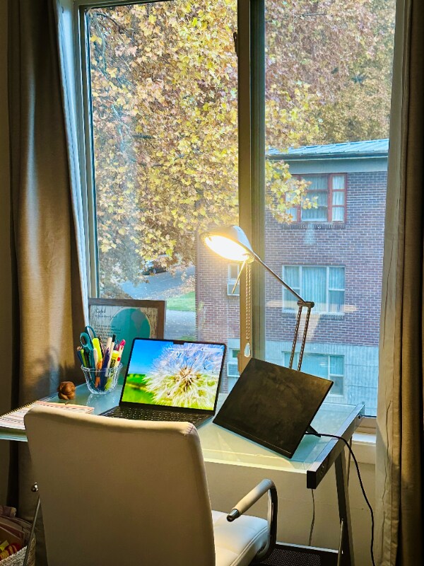 Building Photo - 352 S 1st Ave