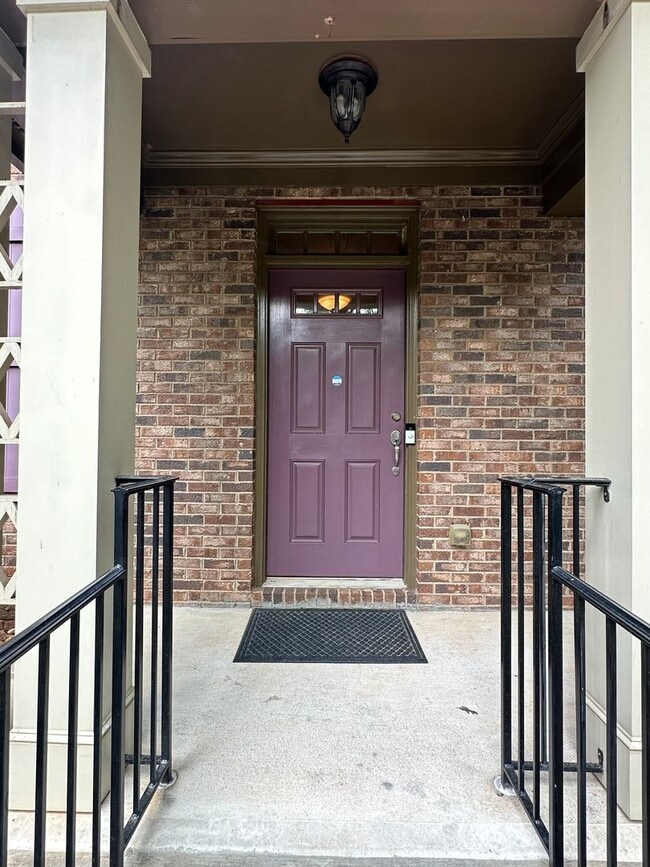 Building Photo - Gorgeous Home for Rent in Sought-after Suw...