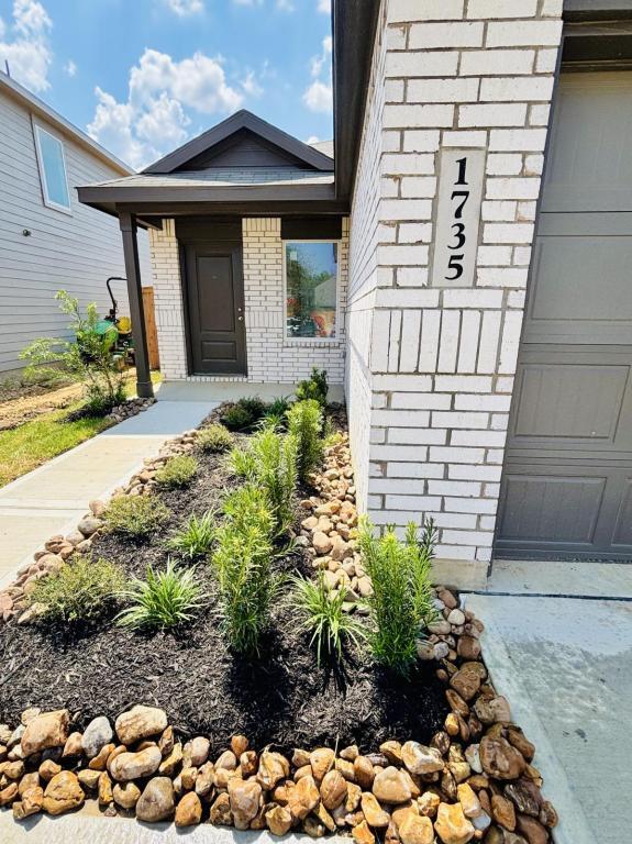 Building Photo - 1735 W Stroker Rd