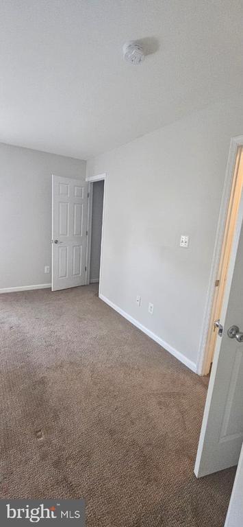 Building Photo - 6423 Beechfield Ave
