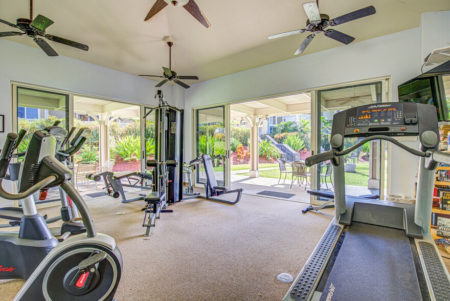 Building Photo - 75-5919 Alii Dr