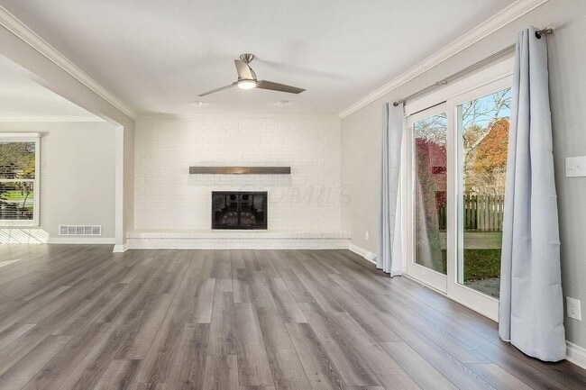 Building Photo - 1350 Marlyn Dr