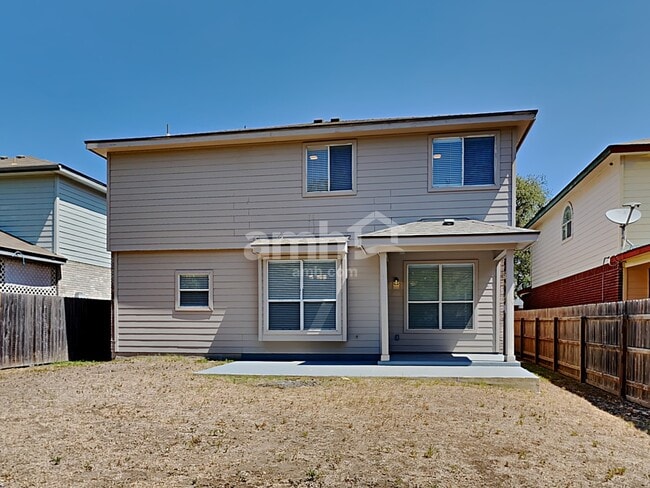 Building Photo - 9319 Foxgrove Way