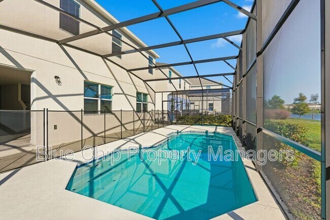 Building Photo - 211 Ballo Dr