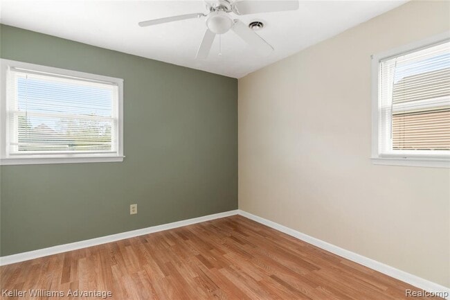 Building Photo - 5659 Lathers St
