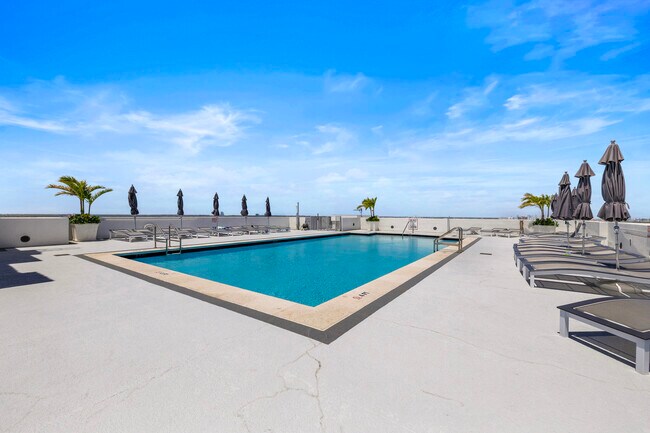 Building Photo - 1830 Radius Dr