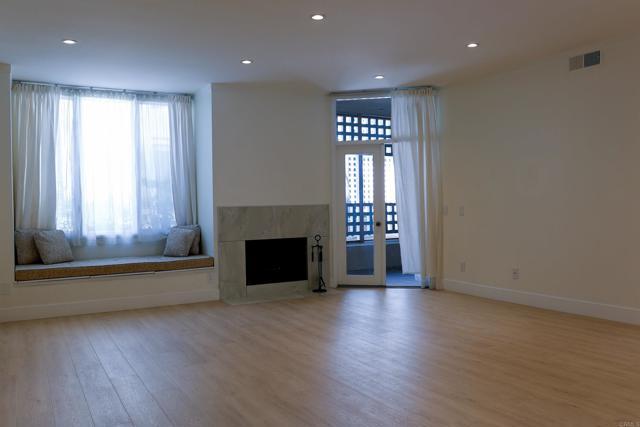 Building Photo - 3976 Nobel Dr