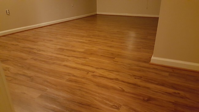 1st Floor Living Area - 3040 Solar Dr