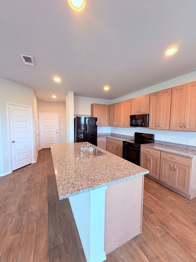 Building Photo - Brand New 4-Bedroom Home in Pflugerville –...