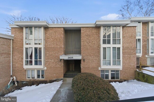 Building Photo - 2614 Fort Farnsworth Rd