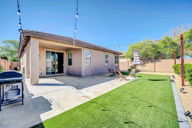 Building Photo - 9207 N 182nd Ln