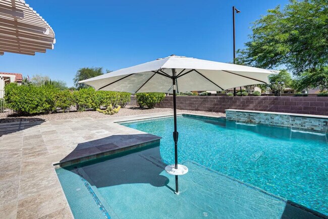 Building Photo - 16426 W Boulder Vista Dr