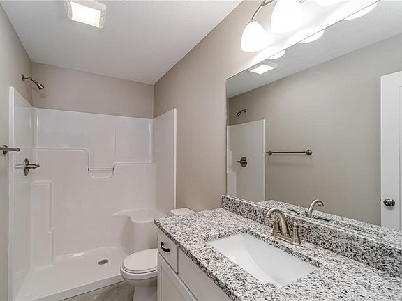 Building Photo - 9611 Turnpoint Dr