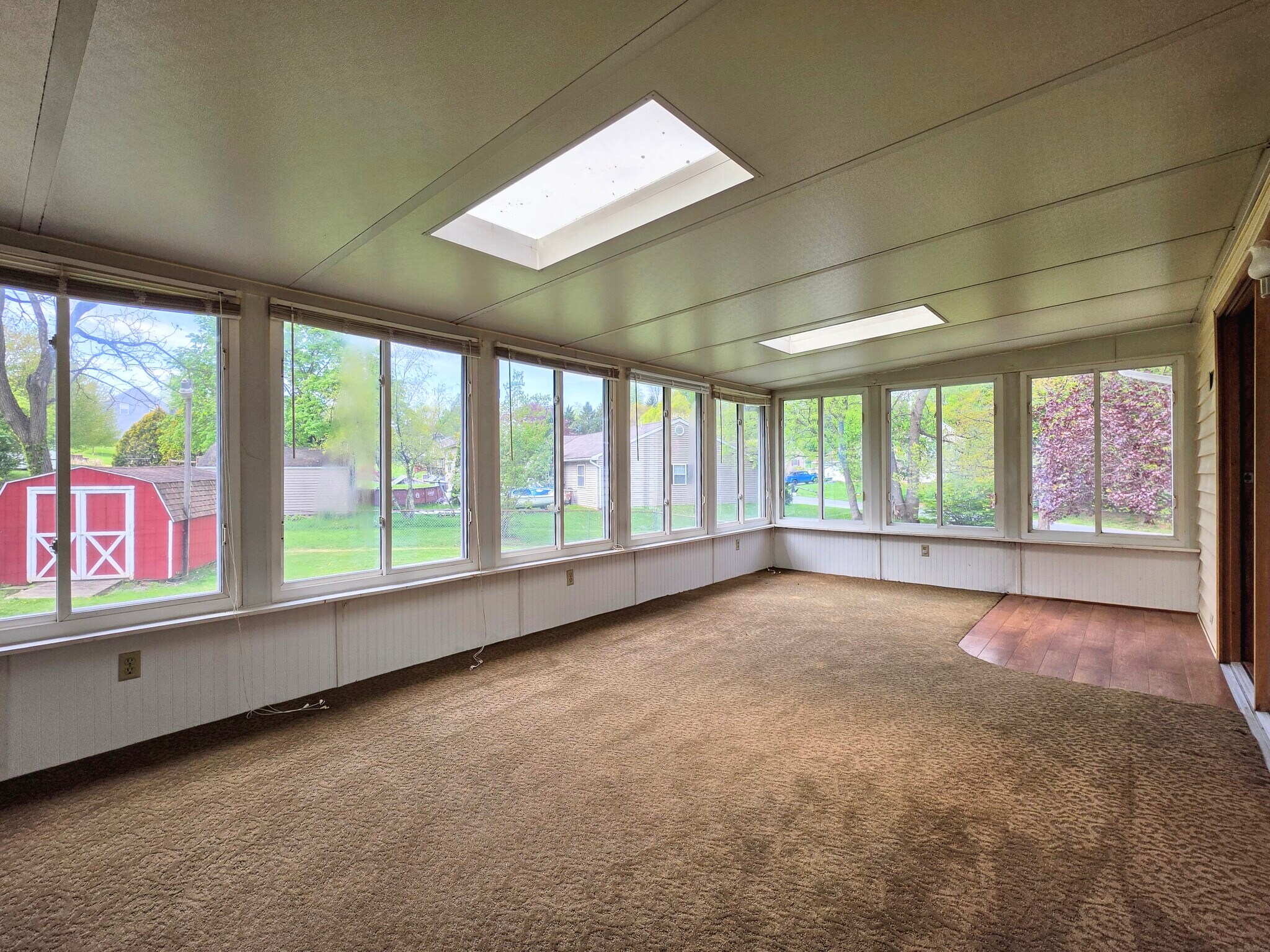 Building Photo - 909 Hannah Dr