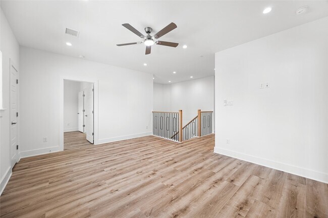 Building Photo - 18211 Polo Meadow Dr