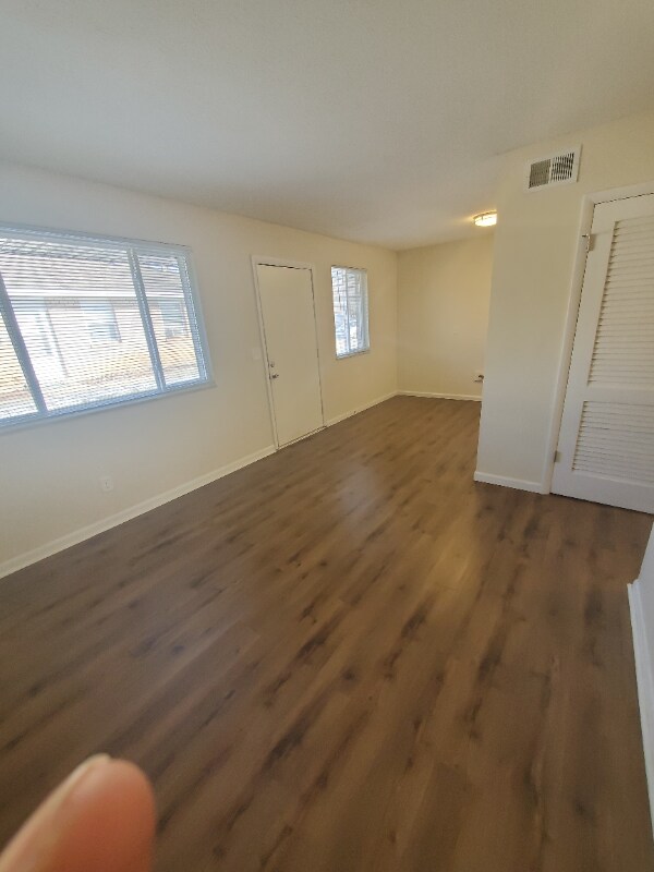 Building Photo - 2838 Joyce Ave