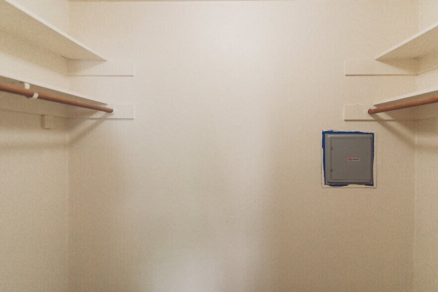 Building Photo - 1173 Honey Trl