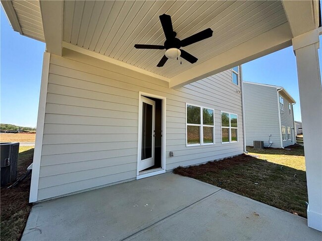 Building Photo - 101 Lavender Cir
