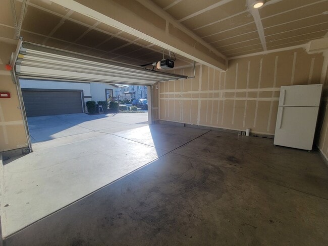 Building Photo - Available now! Stunning New North Natomas Home!