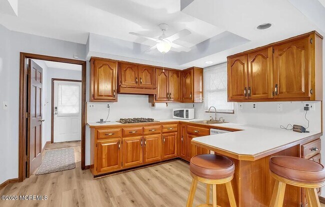 Building Photo - 1097 Lakewood Farmingdale Rd