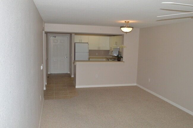Building Photo - 8214 Key Royal Cir