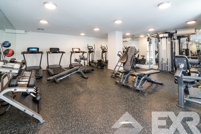 Building Photo - 1326 Ocean Ave