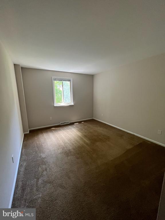 Building Photo - 129 Rue Charmille Rd