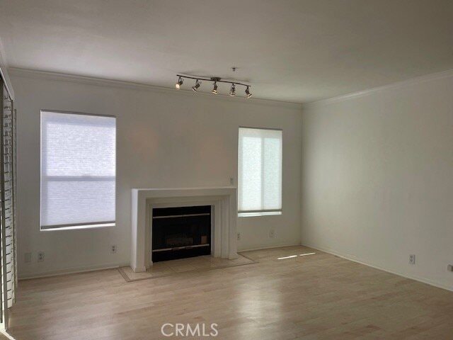 Building Photo - 4426 Ventura Canyon Ave