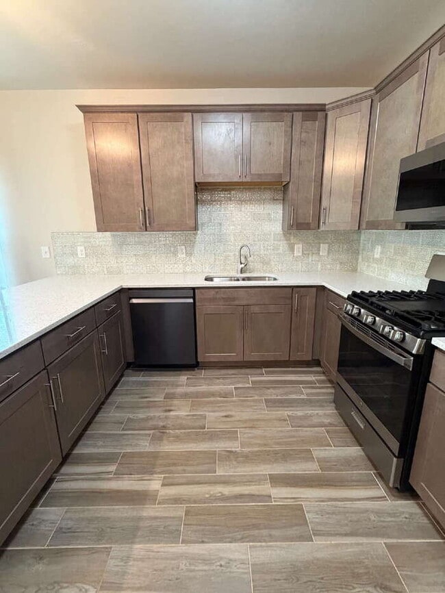 Building Photo - 3 Bed 2 Bath in NW OKC