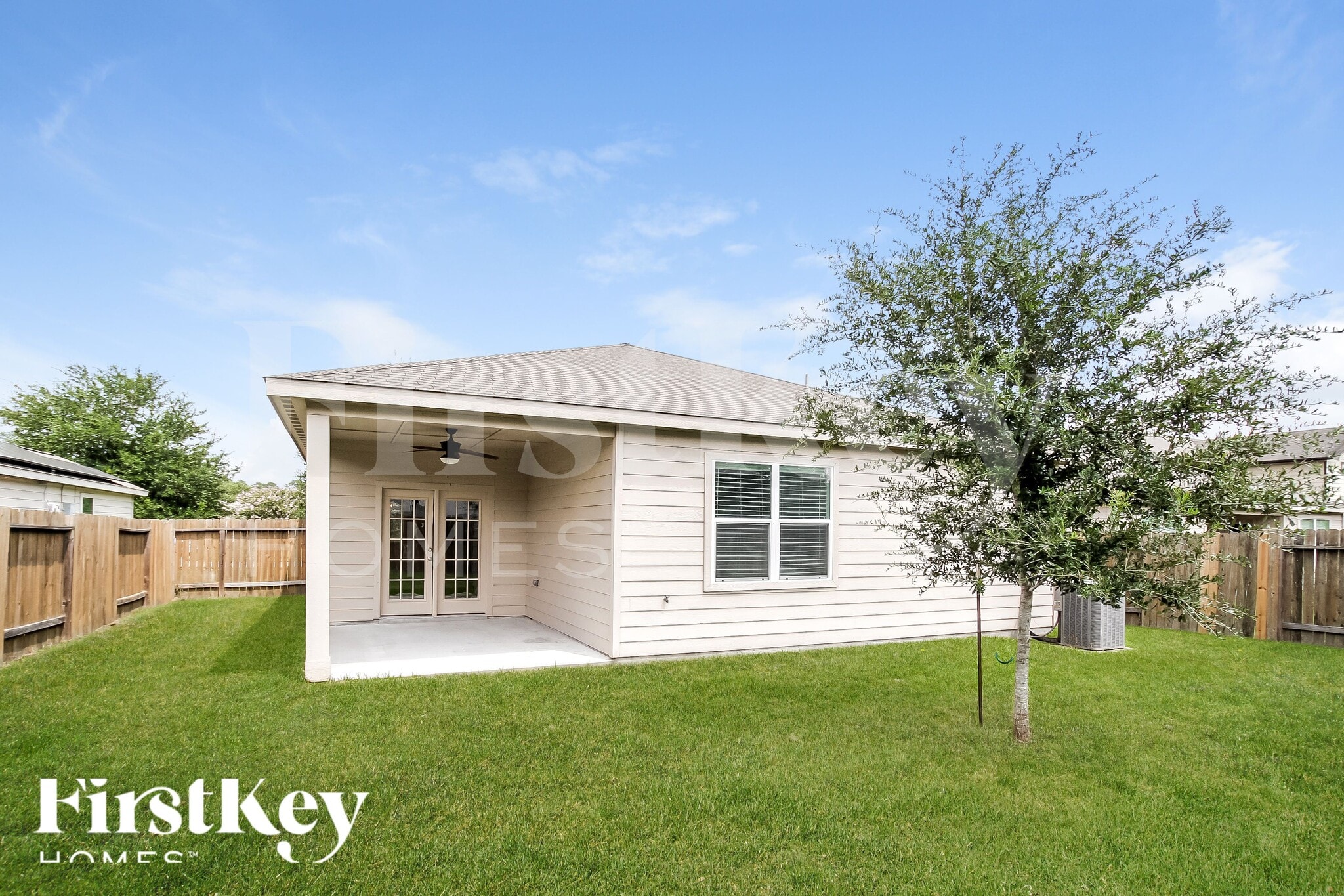 Building Photo - 5623 That Way