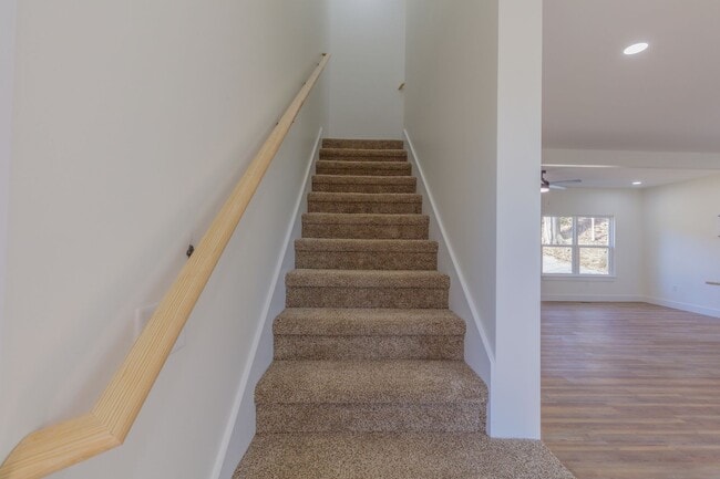 Building Photo - Live where Chattanooga comes alive!