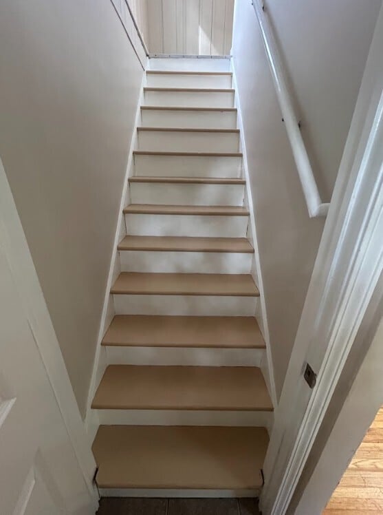 Building Photo - 2245 Pinewood Dr