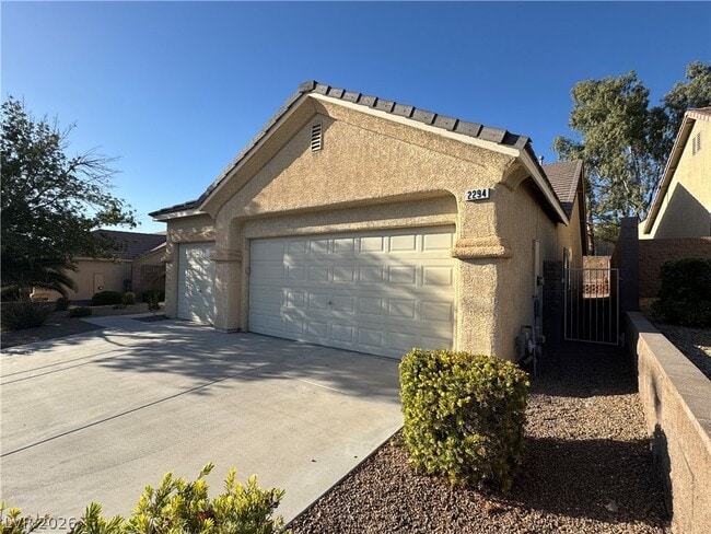 Building Photo - 2294 Tedesca Dr
