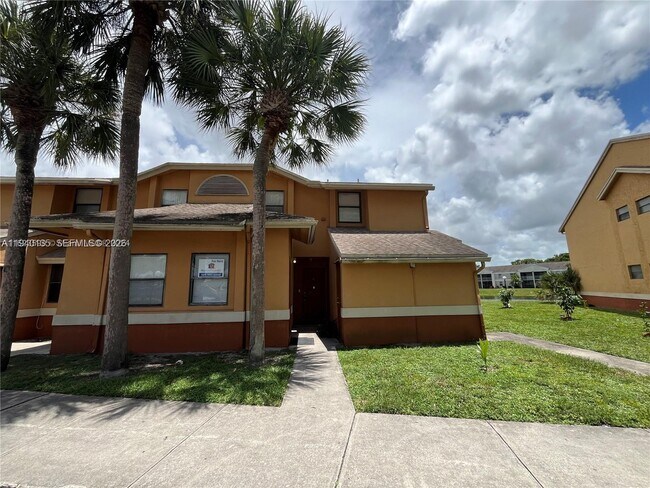 Building Photo - 2511 NW 56th Ave