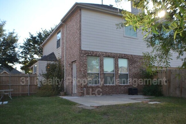 Building Photo - 6116 Pine Meadow Ln