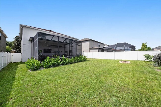Building Photo - 2906 Cypress Bowl Rd
