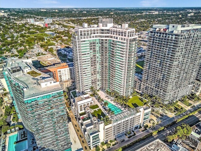 Building Photo - 3301 NE 1st Ave