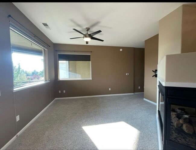 Building Photo - 9900 Wilbur May Pkwy