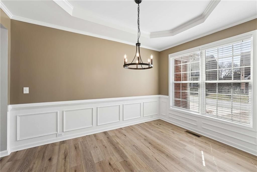 Building Photo - 1304 Kirkwood Ln