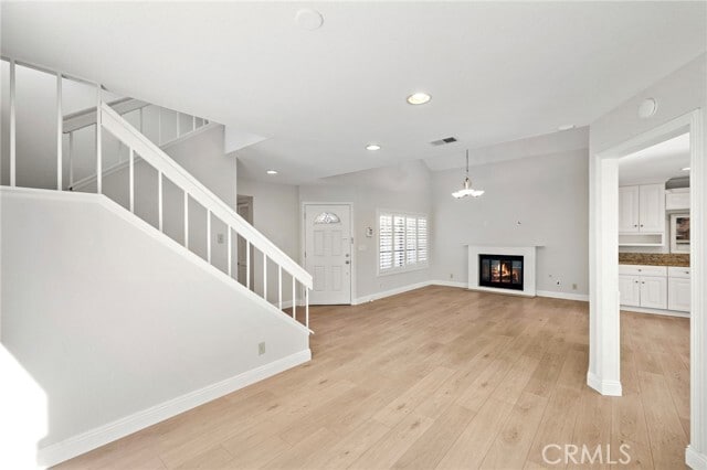 Building Photo - 46 Silkberry