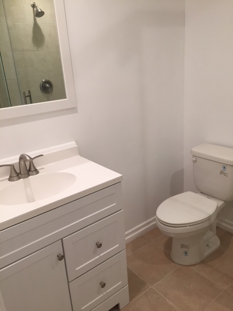 Bathroom#2 - 6210 Calvin Ave