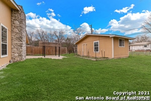 Building Photo - 615 Burwood Ln