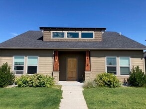 Building Photo - Charming Home in the Heart of Bozeman