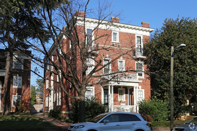 Building Photo - North Windsor Court
