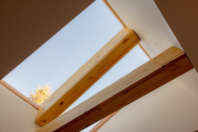 Building Photo - 5855 S View Rd