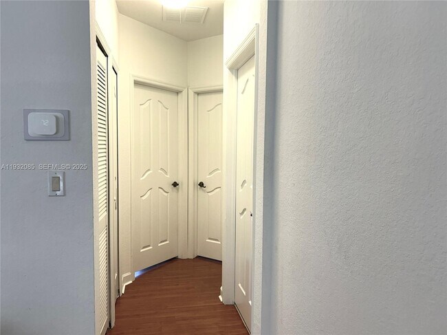 Building Photo - 11562 NW 80th St