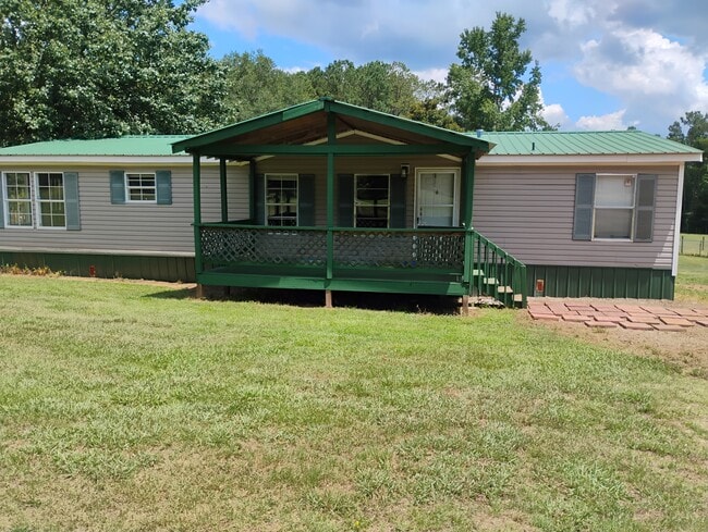 Building Photo - 806 New Hope Church Rd