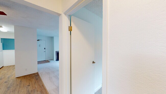 Building Photo - 475 Ignacio Blvd